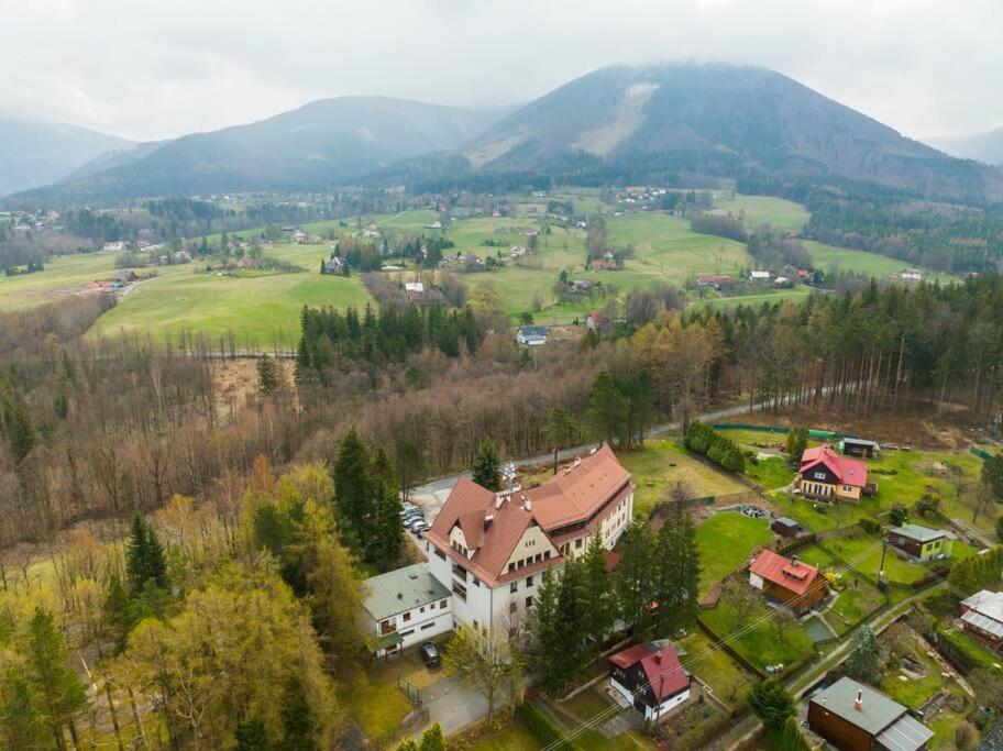 Apartamento Prostorny Apartman Pro 4 Osoby V Beskydech Kunčice pod Ondřejníkem Exterior foto